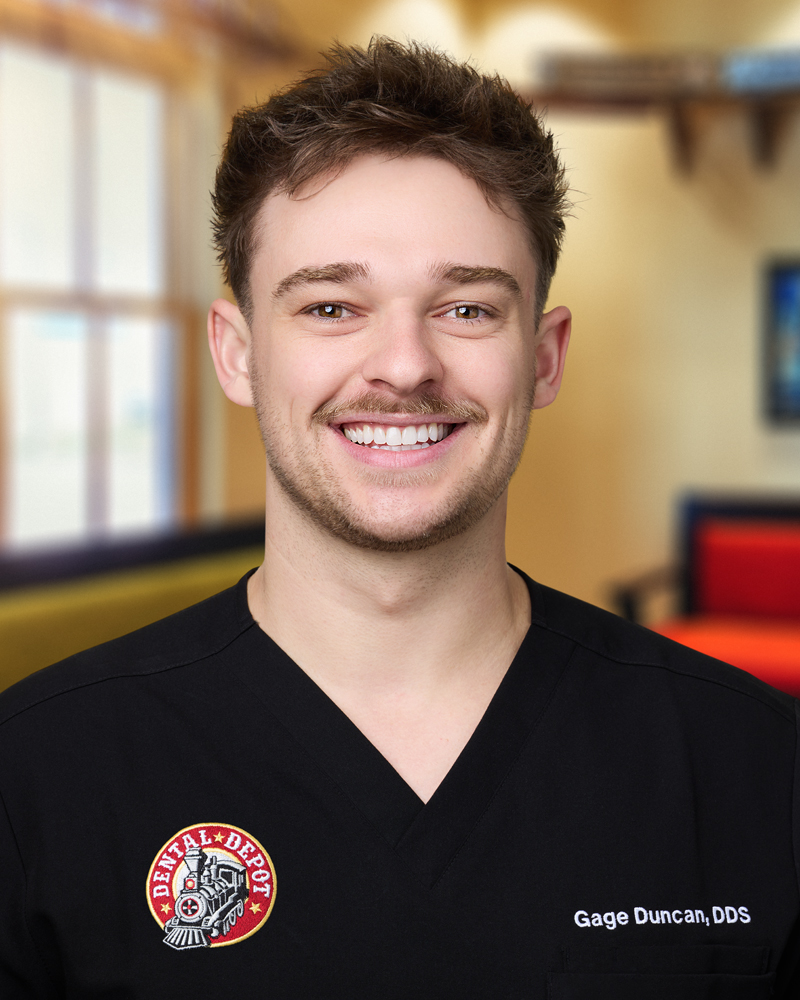 Head shot for Dr. Gage Duncan; dentist at Dental Depot of Arizona.