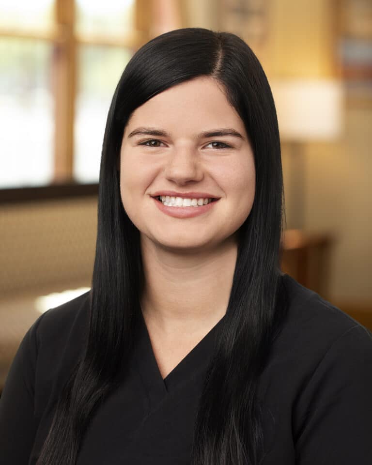 Headshot of Dr. Heather Curcio dentist at Dental Depot's West Phoenix dentist office